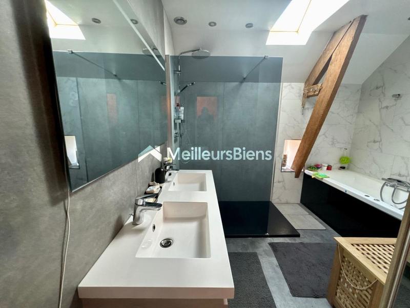 Maison de campagne - 206 m² - 8 pièces