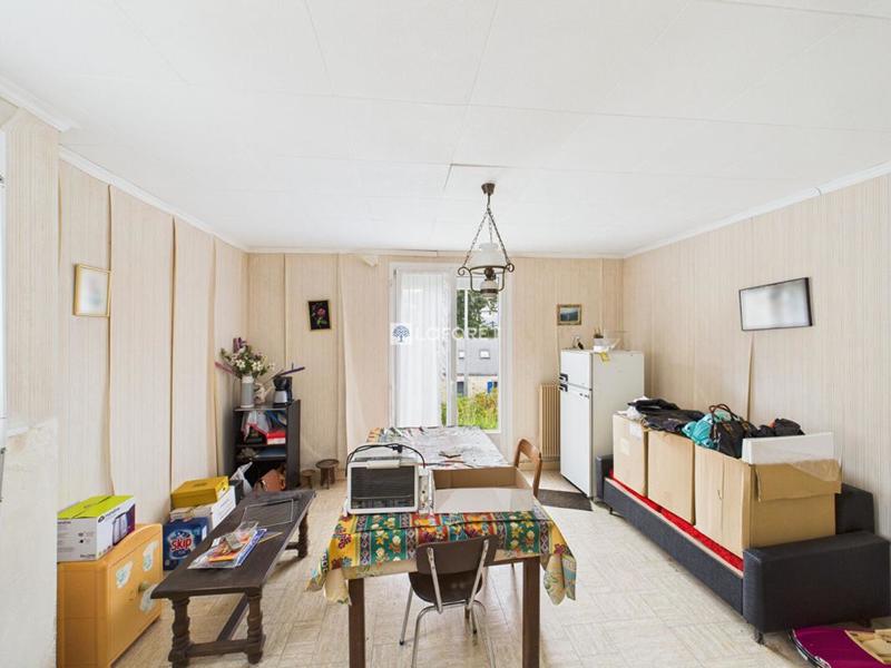 Maison - 98 m² - 6 pièces