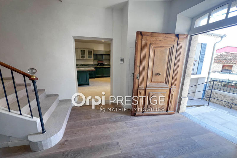 Maison chambre d'hôtes - 209 m² - 7 pièces