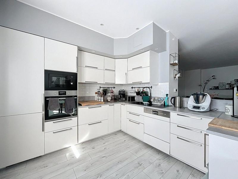 Appartement - 124 m² - 5 pièces