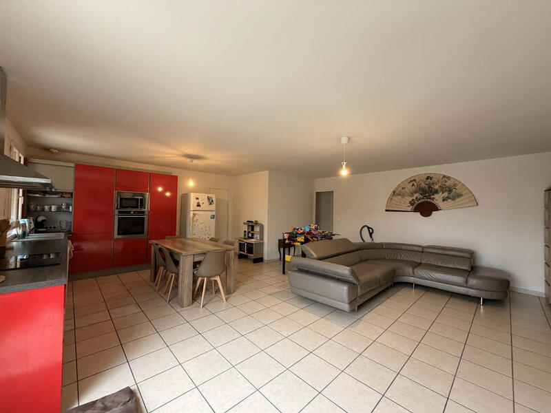 Maison - 91 m² - 4 pièces