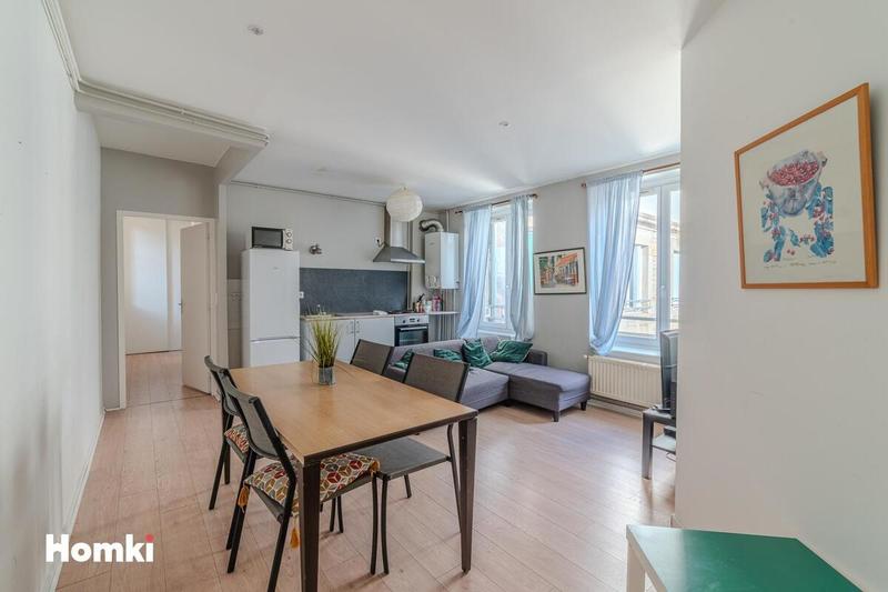 Appartement - 79 m² - 4 pièces