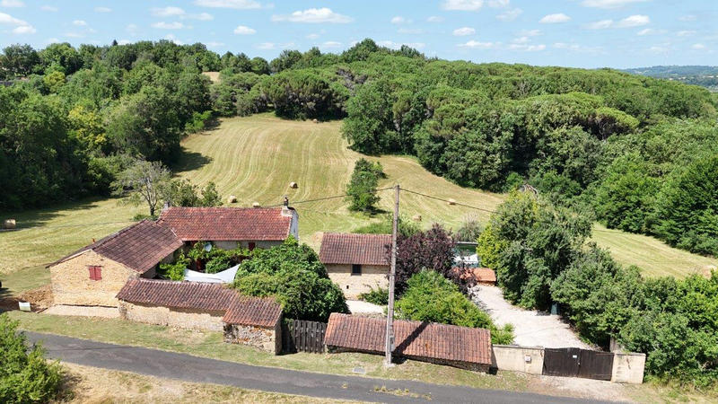 Maison - 170 m² - 9 pièces