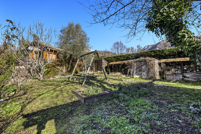 Maison - 150 m² - 6 pièces