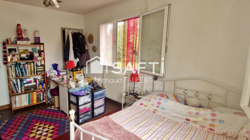 Maison - 247 m² - 9 pièces