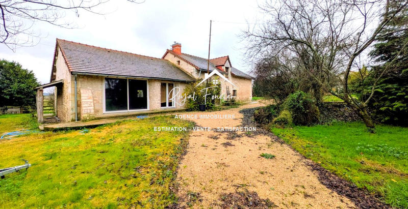 Maison ancienne - 100 m² - 5 pièces