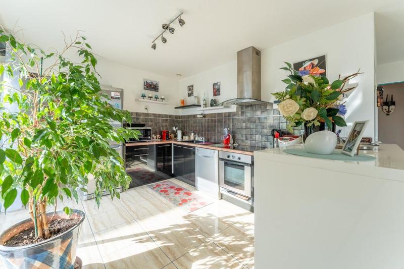 Bureau - 244 m² - 4 pièces