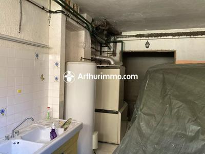 Maison - 253 m² - 8 pièces