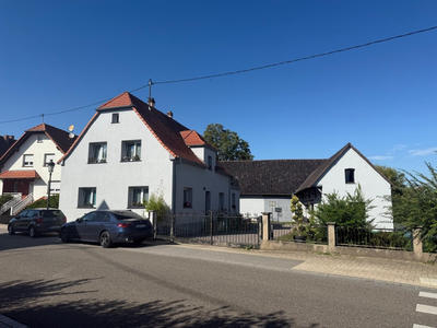 Maison de village - 170 m² - 6 pièces