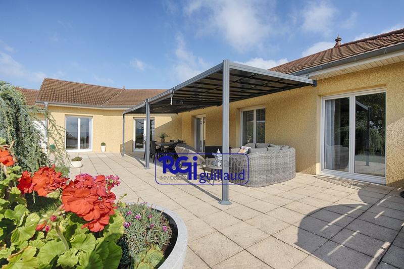 Villa - 190 m² - 5 pièces