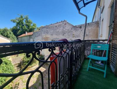 Immeuble - 150 m² - 7 pièces