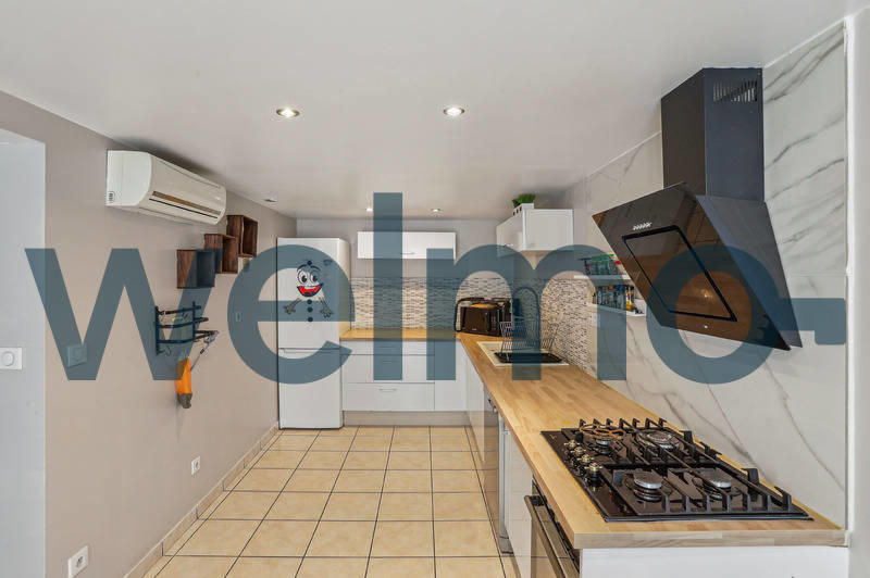 Maison - 175 m² - 7 pièces