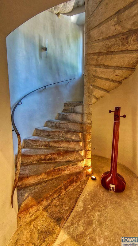 Maison de village - 280 m² - 8 pièces