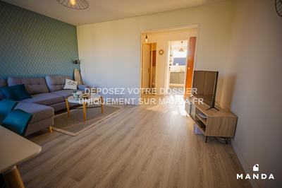 Chambre - 10 m² - 5 pièces