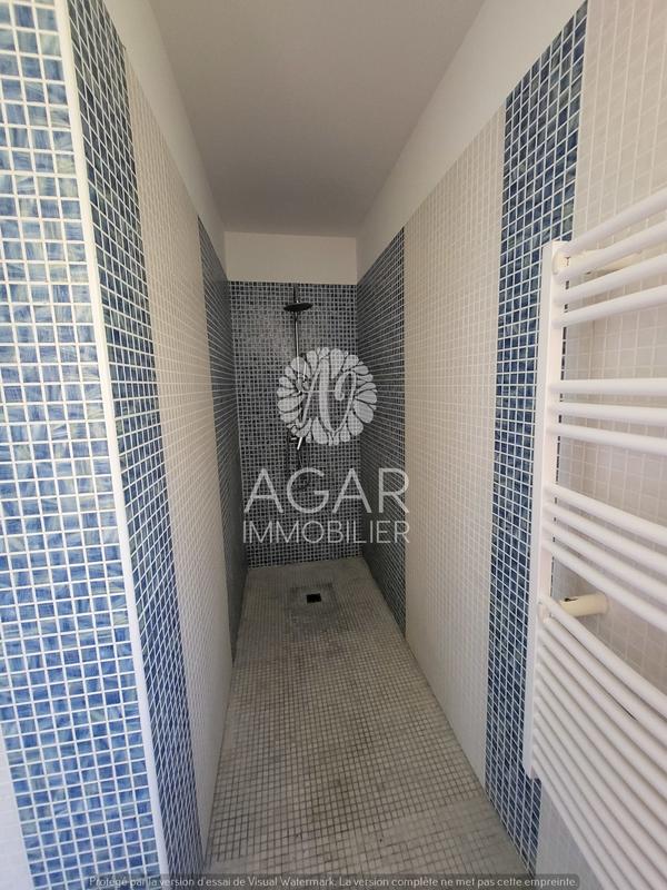 Maison - 143 m² - 5 pièces