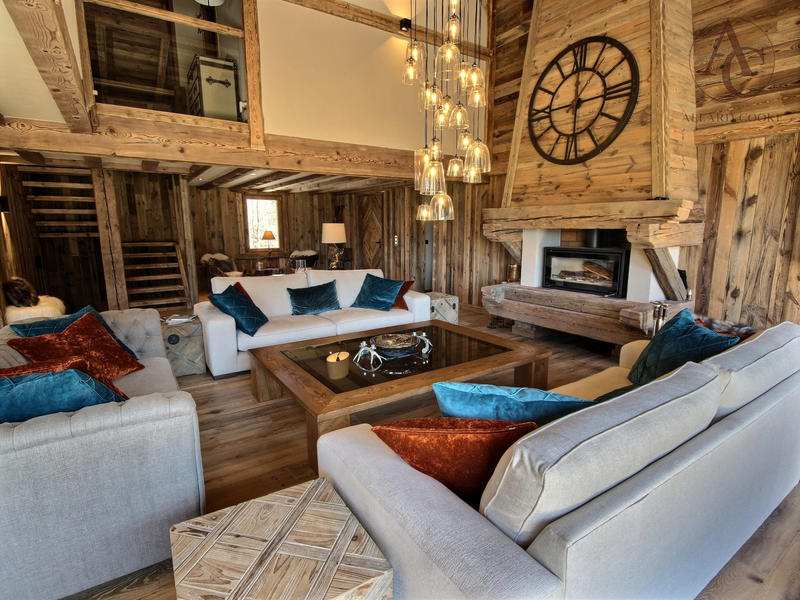 Châlet - 300 m² - 8 pièces