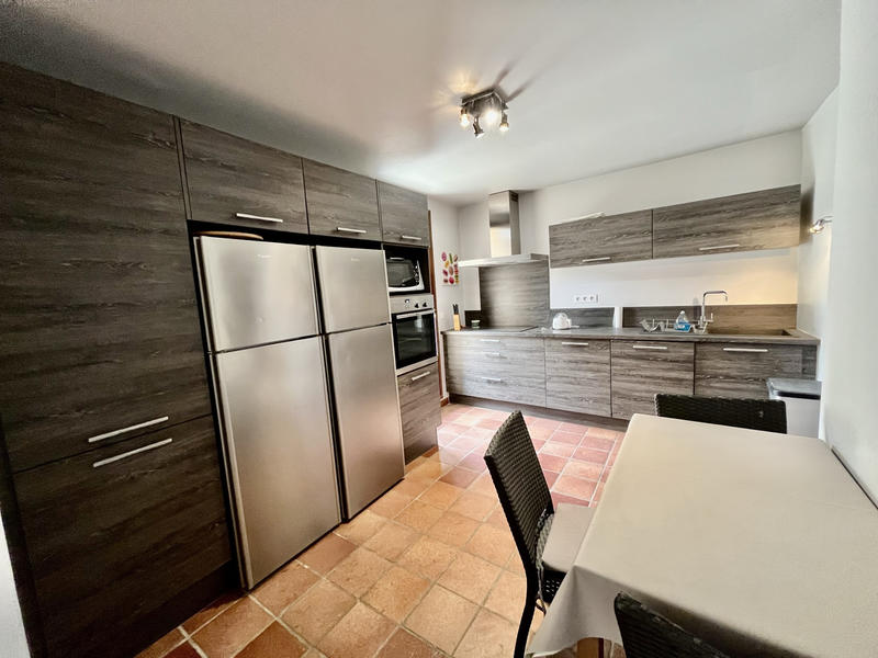 Maison de village - 180 m² - 10 pièces