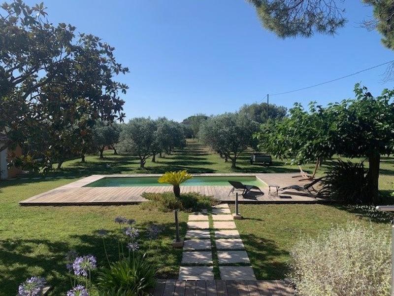 Maison - 204 m² - 7 pièces