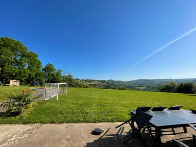 Maison - 206 m² - 6 pièces