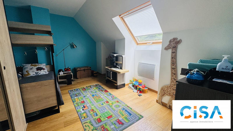 Maison - 186 m² - 7 pièces