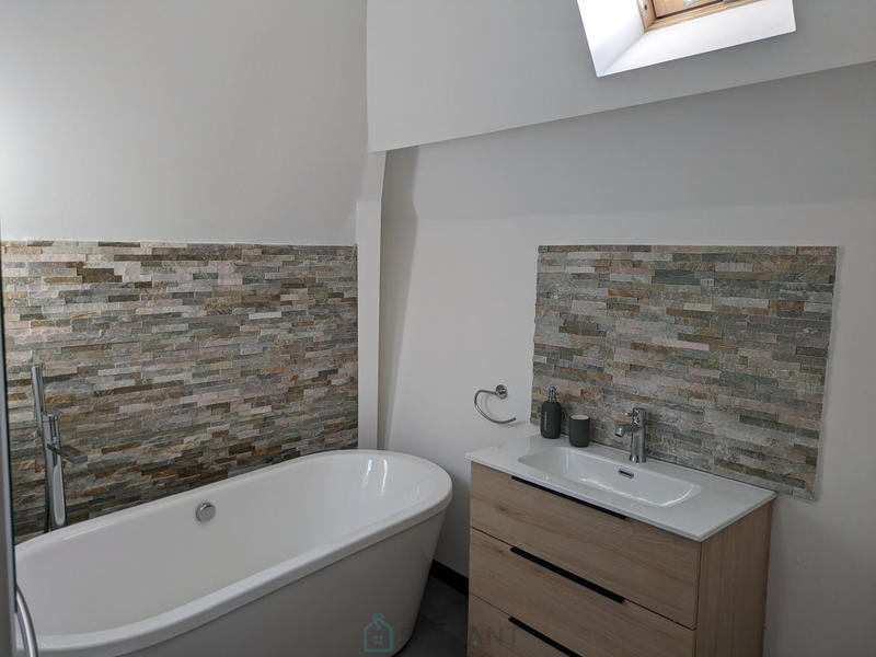 Maison - 140 m² - 6 pièces