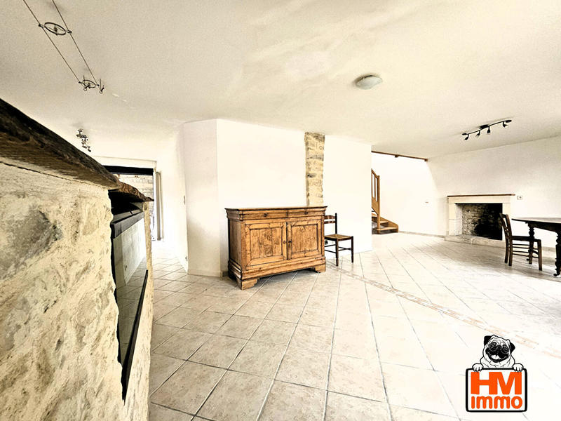 Maison - 110 m² - 4 pièces