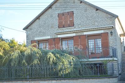 Maison - 134 m² - 5 pièces