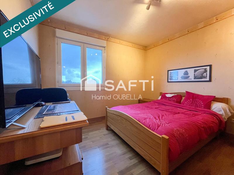 Appartement - 95 m² - 5 pièces