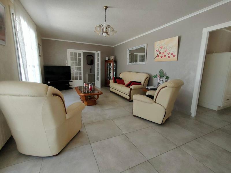 Maison - 192 m² - 6 pièces