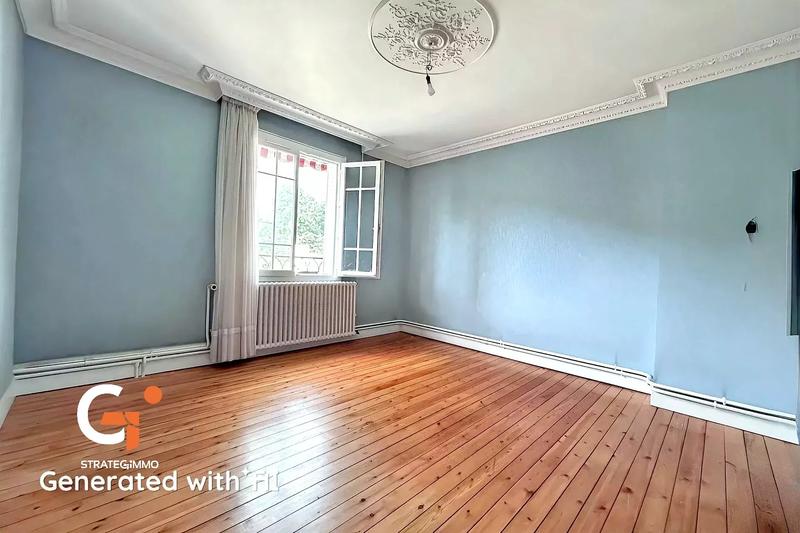 Maison - 85 m² - 4 pièces