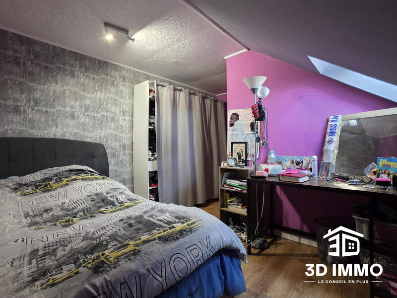 Maison - 190 m² - 12 pièces