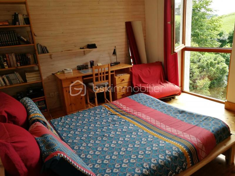 Maison de village - 250 m² - 7 pièces