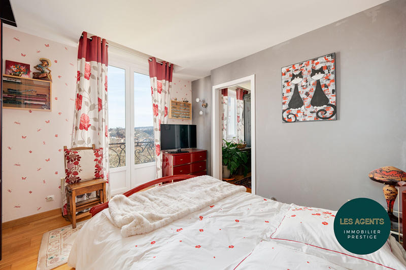 Appartement - 197 m² - 5 pièces