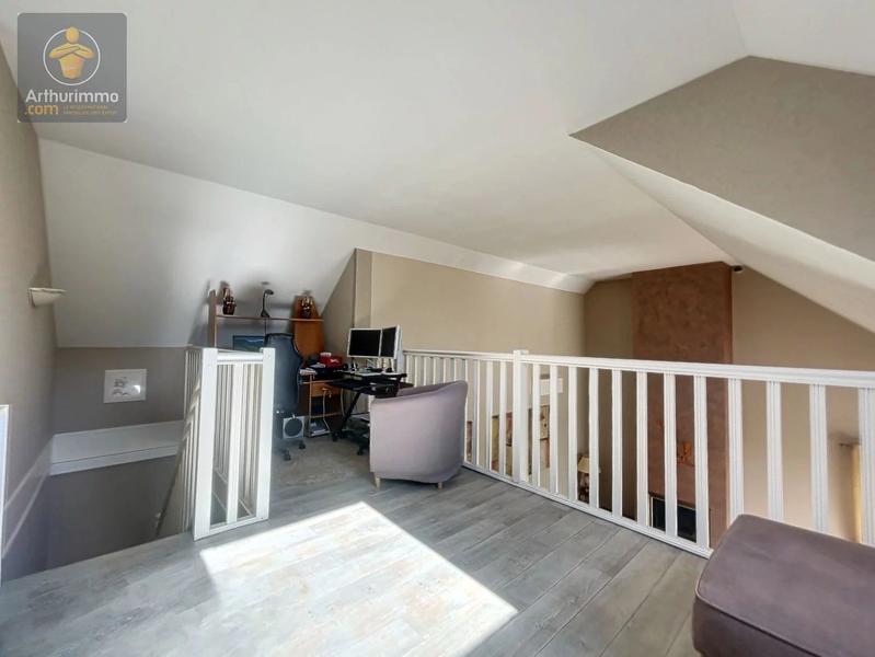 Maison - 176 m² - 7 pièces