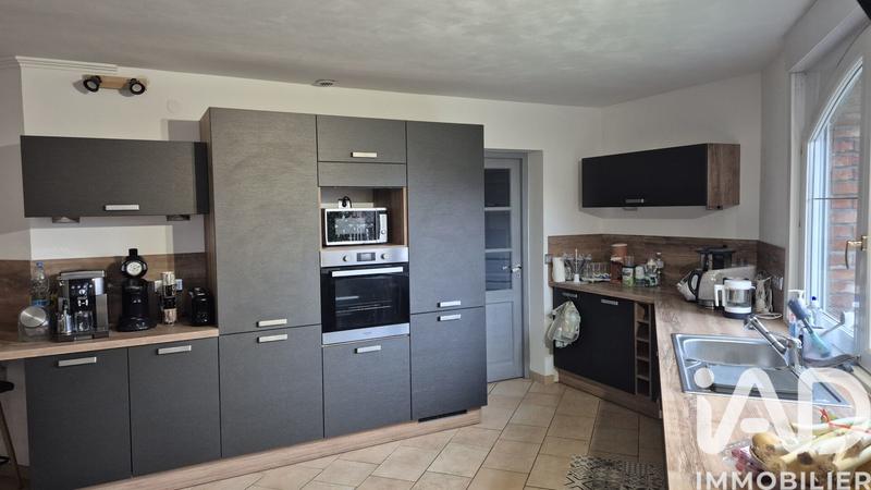 Maison de village - 210 m² - 9 pièces