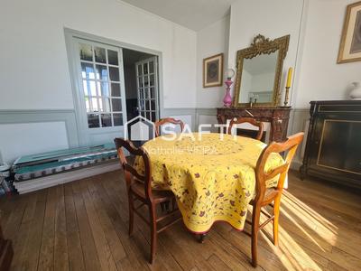Maison - 85 m² - 4 pièces