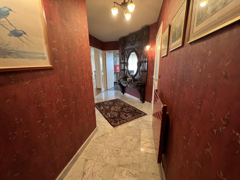 Appartement - 116 m² - 6 pièces