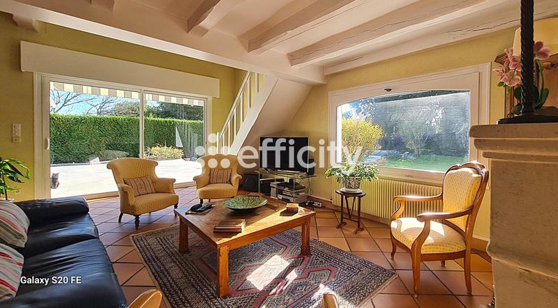 Maison - 153 m² - 5 pièces