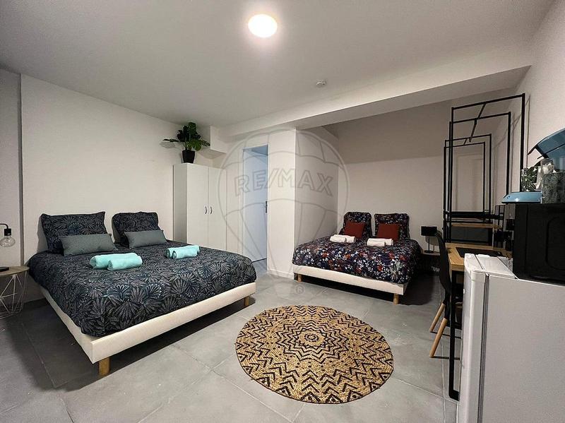 Maison - 224 m² - 13 pièces