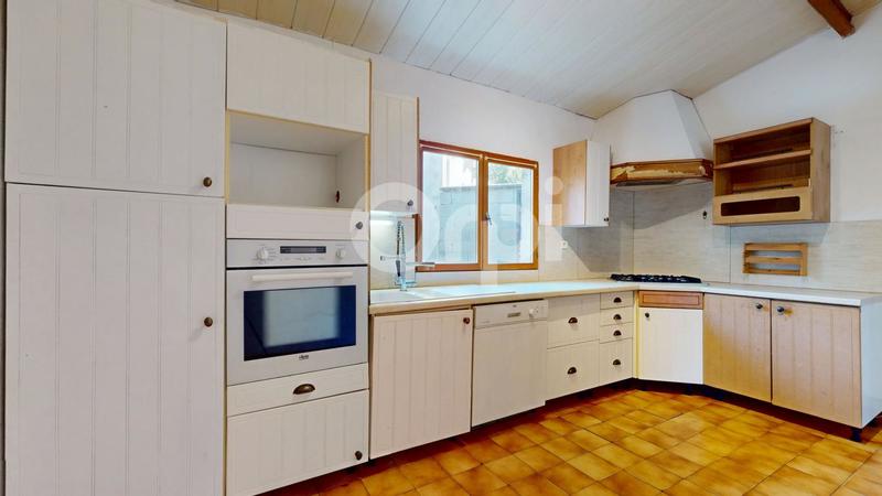 Maison - 100 m² - 4 pièces