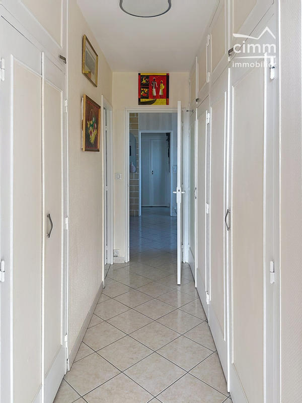 Appartement - 71 m² - 3 pièces