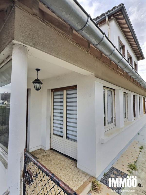 Maison traditionnelle - 135 m² - 6 pièces