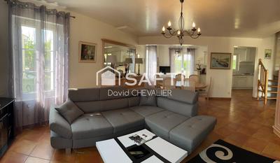 Maison - 110 m² - 5 pièces