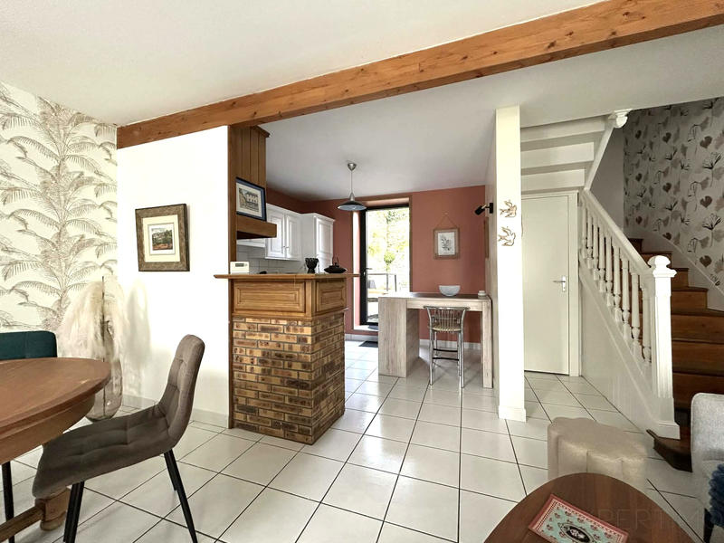 Maison - 104 m² - 5 pièces