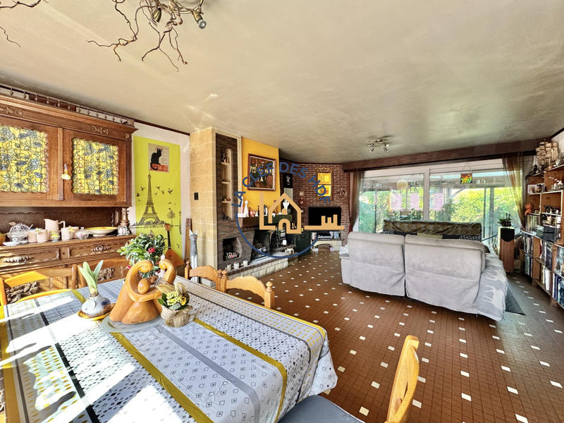 Maison - 140 m² - 8 pièces