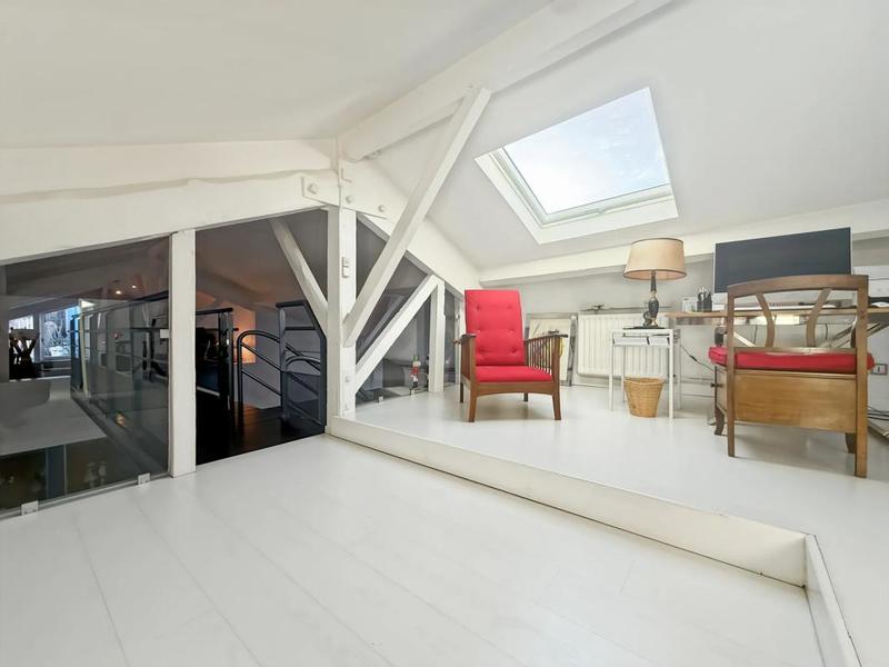 Duplex - 216 m² - 6 pièces