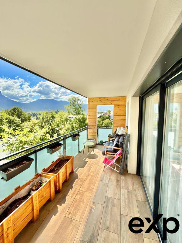 Appartement - 92 m² - 4 pièces