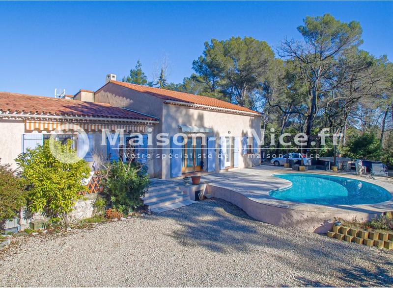 Maison - 171 m² - 6 pièces