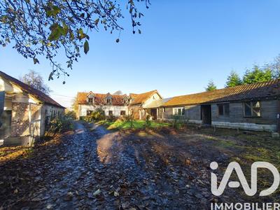 Maison - 201 m² - 7 pièces