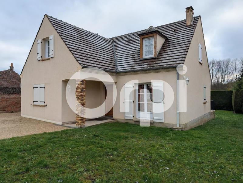 Maison - 110 m² - 5 pièces